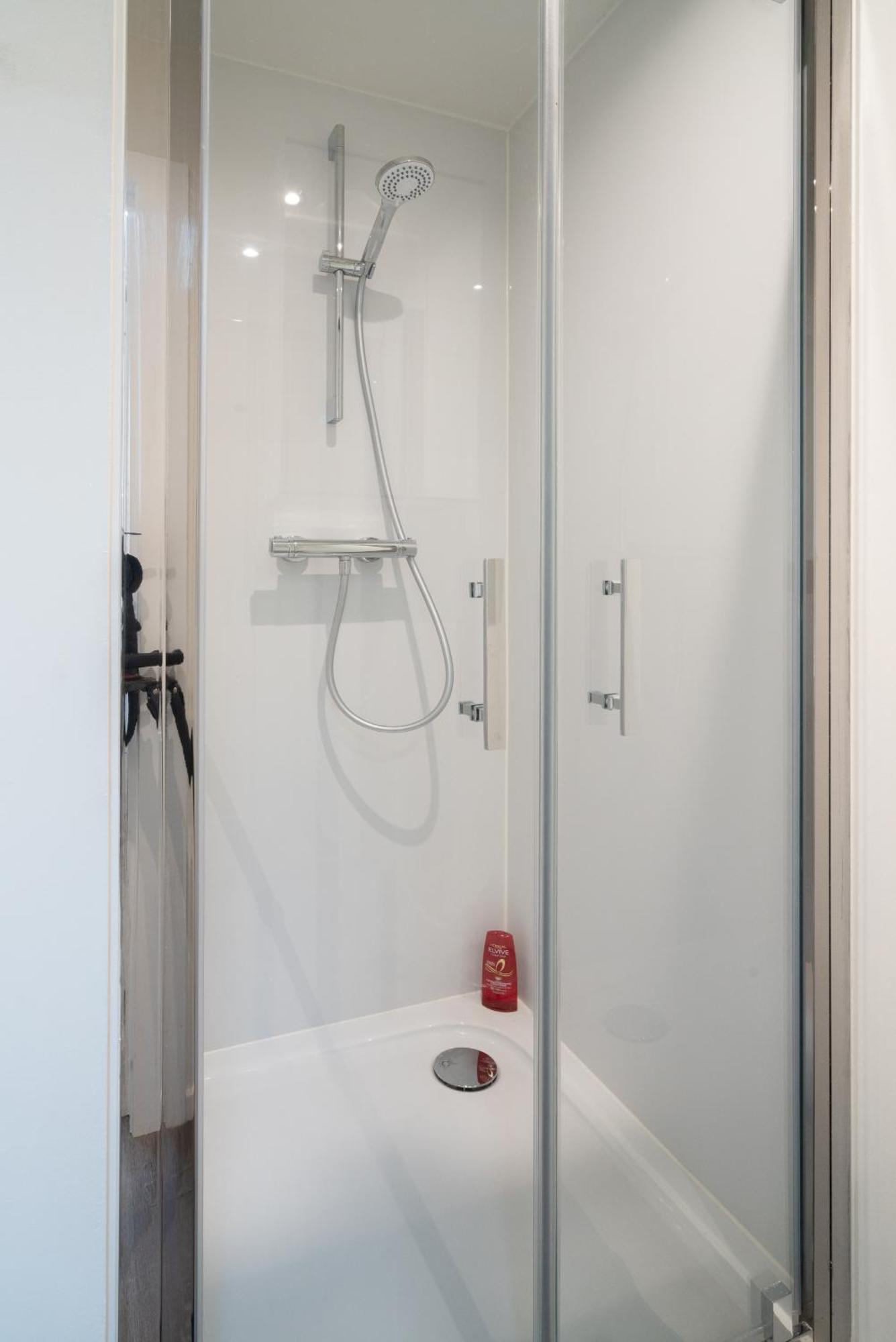 Cozy Antwerp City Apartments Екстер'єр фото
